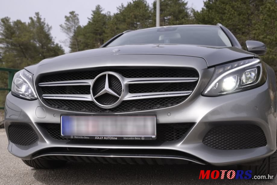 2015' Mercedes-Benz C-Klasa 200 D photo #2
