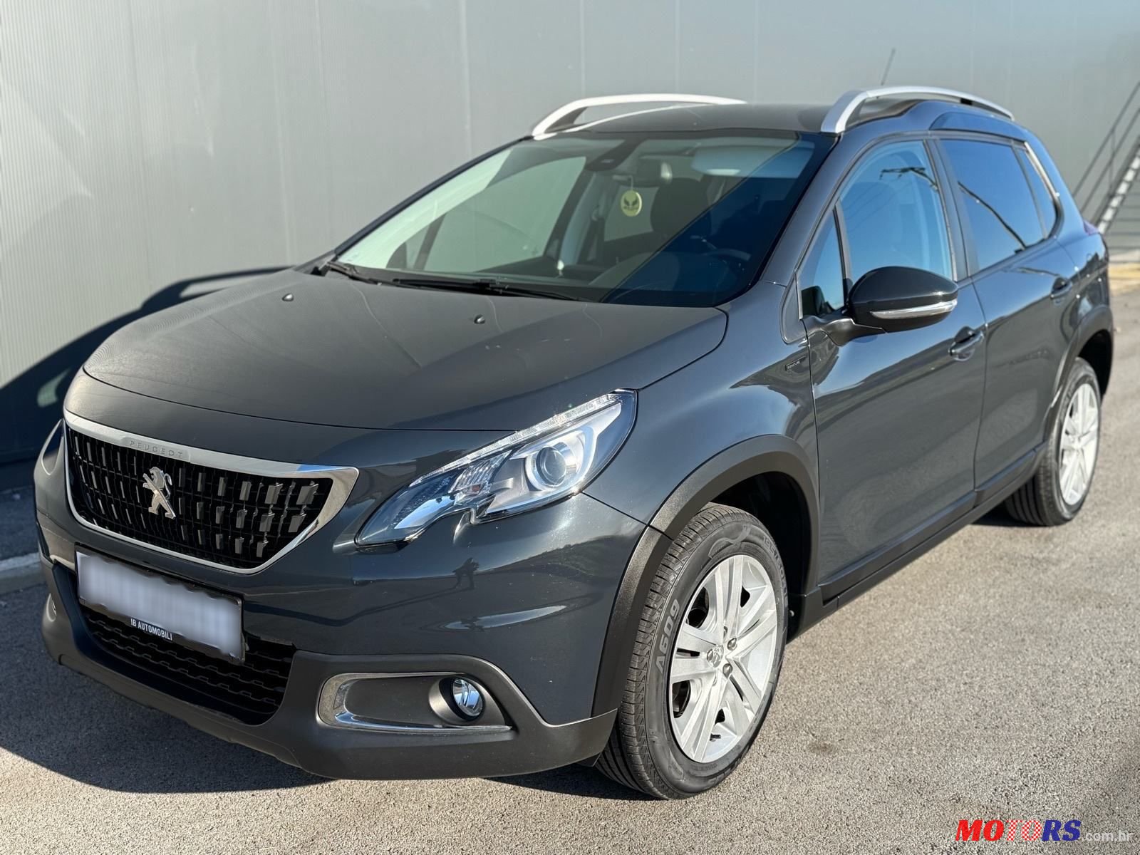 2019' Peugeot 2008 1,2 Puretech photo #1