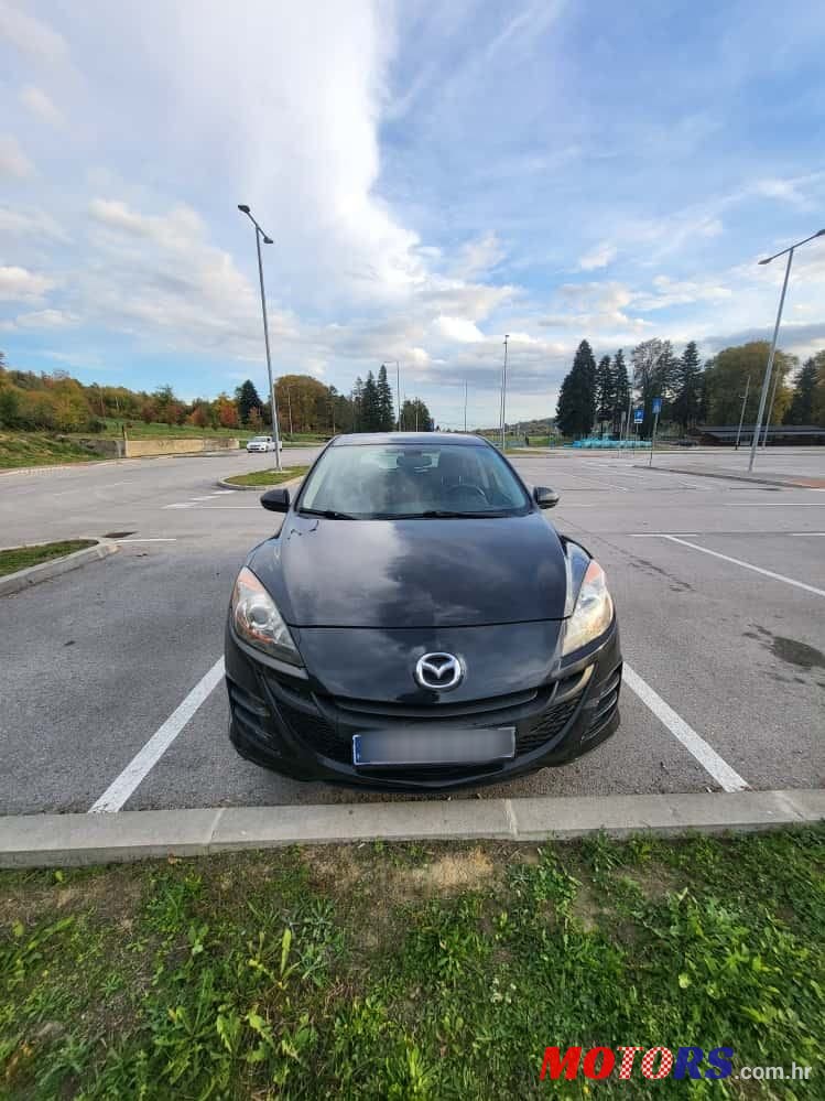2011' Mazda 3 Sport photo #3