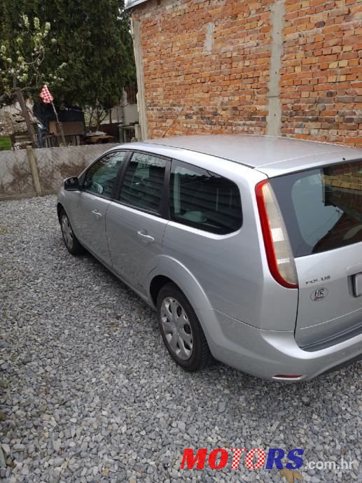 2008' Ford Focus Karavan photo #4