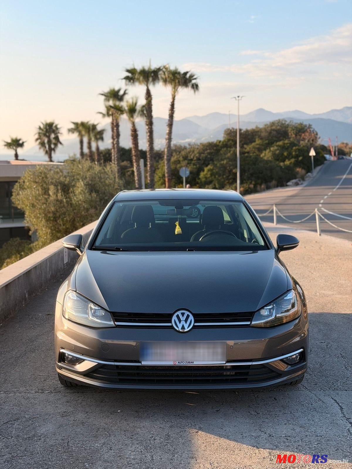 2018' Volkswagen Golf VII photo #2