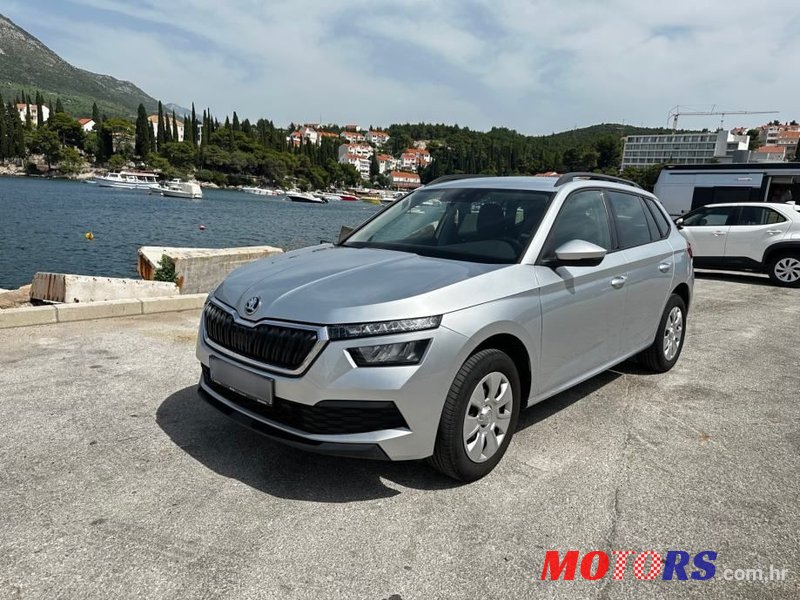 2020' Skoda Kamiq 1,0 Tsi photo #1