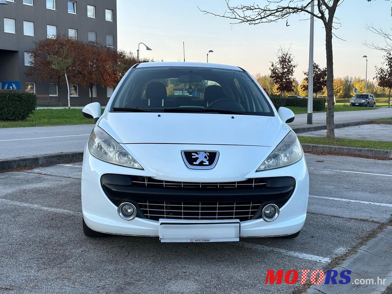 2008' Peugeot 207 1,6 Hdi photo #2