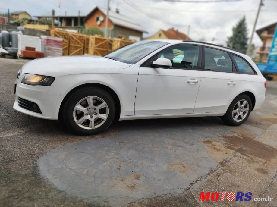 2010' Audi A4 2,0 Tdi photo #3