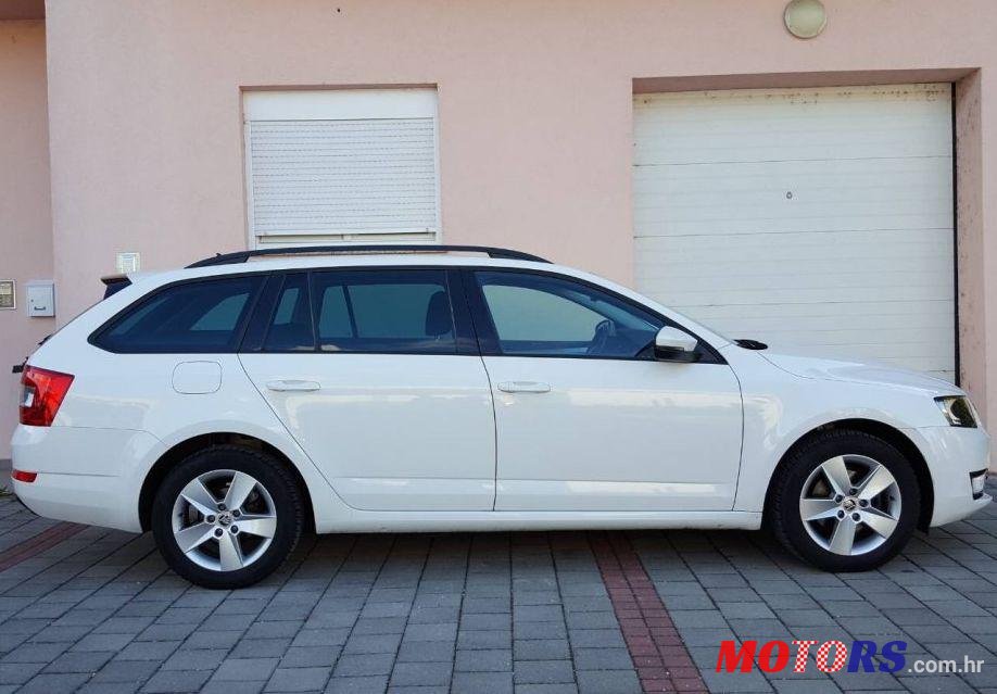 2014' Skoda Octavia Combi 1,6 Tdi photo #1