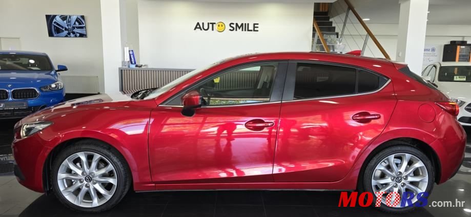 2016' Mazda 3 Sport G165 photo #2