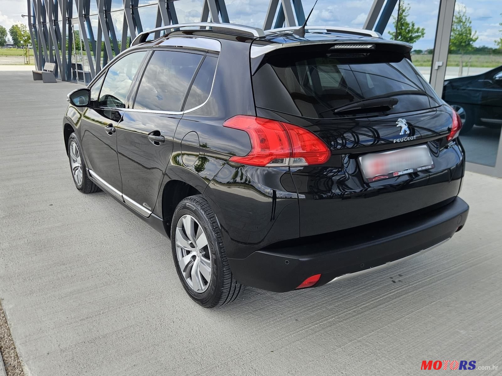 2015' Peugeot 2008 1,2 photo #4