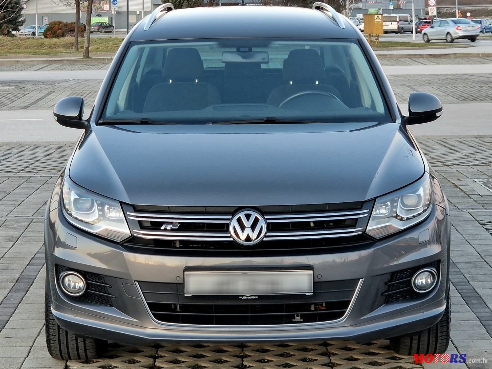 2013' Volkswagen Tiguan 2,0 Tdi Bmt photo #3