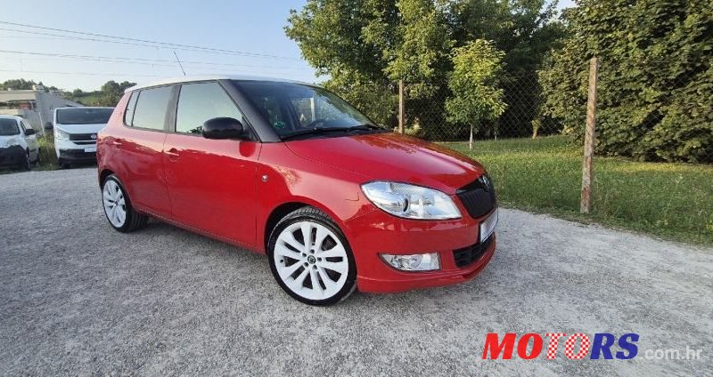 2011' Skoda Fabia 1,6 Tdi photo #1