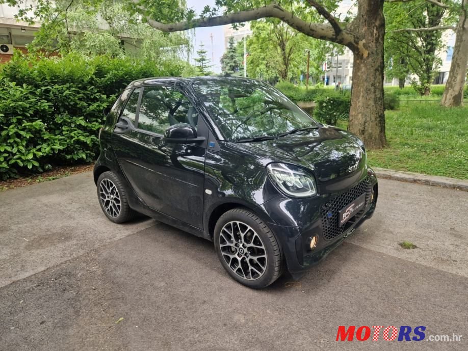 2020' Smart Fortwo Eq photo #2