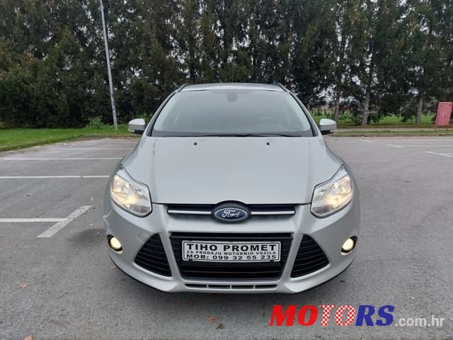 2013' Ford Focus Karavan photo #2