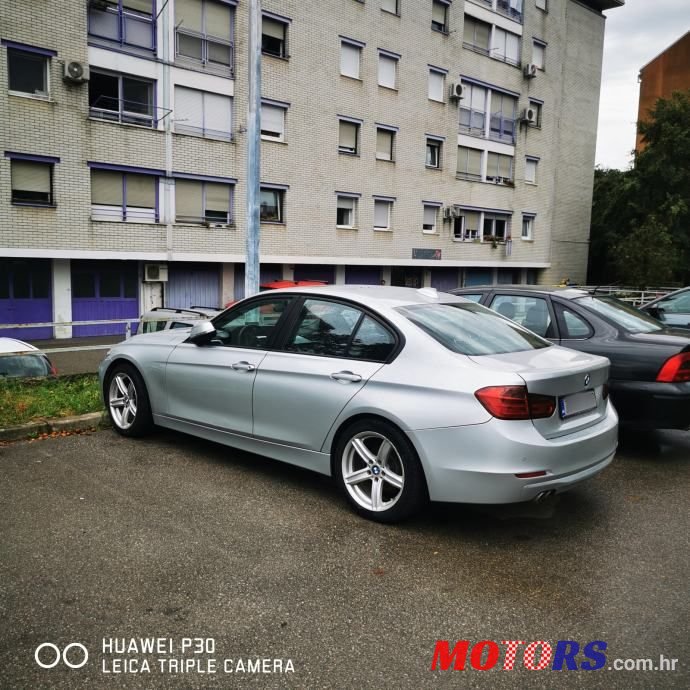 2012' BMW Serija 3 318D photo #4