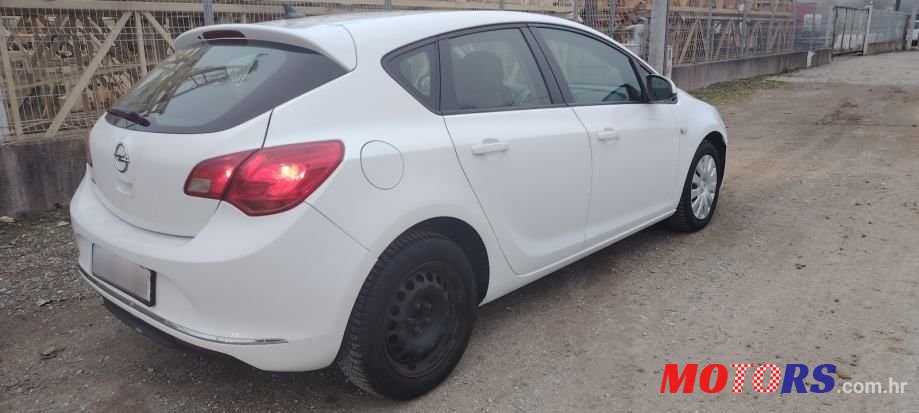 2014' Opel Astra Atestiran photo #6