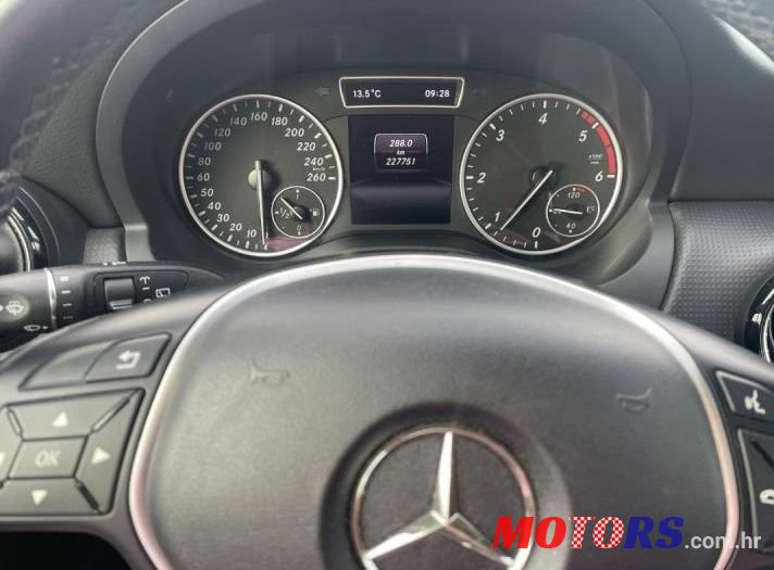 2013' Mercedes-Benz A-Klasa 180 Cdi photo #5