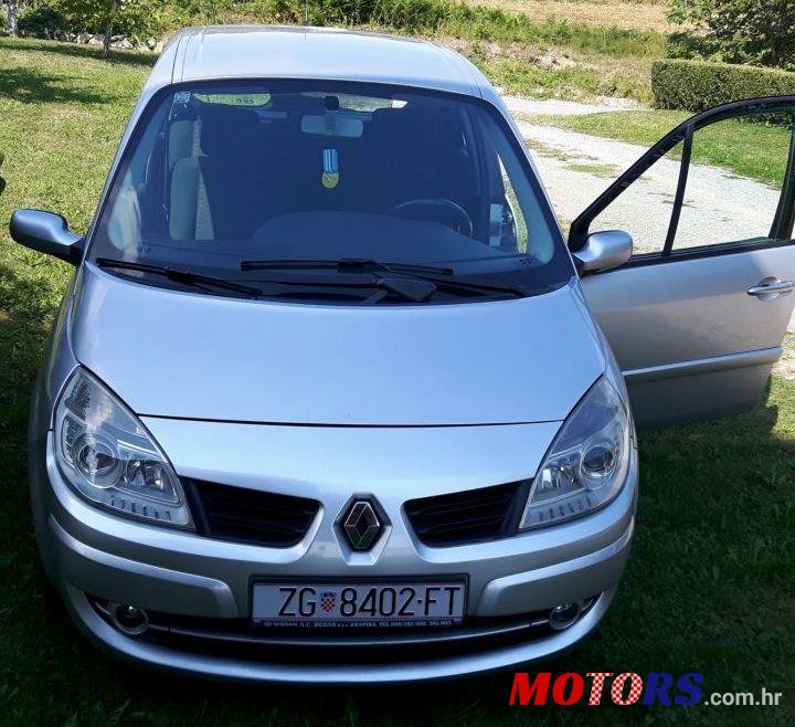 2007' Renault Megane Scenic 1,5 Dci photo #1