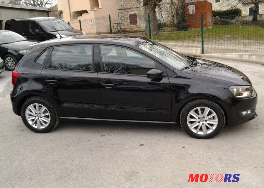 2009' Volkswagen Polo 1,6 Tdi photo #2