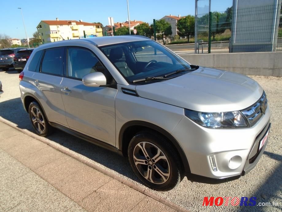 2015' Suzuki Vitara 1.6 Ddis photo #4