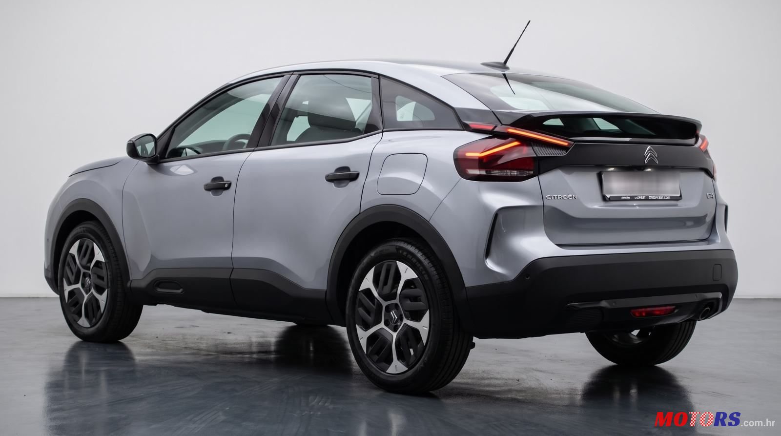2024' Citroen C4 1,2 Puretech photo #4