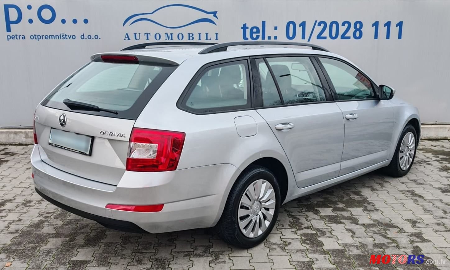 2014' Skoda Octavia Combi photo #5