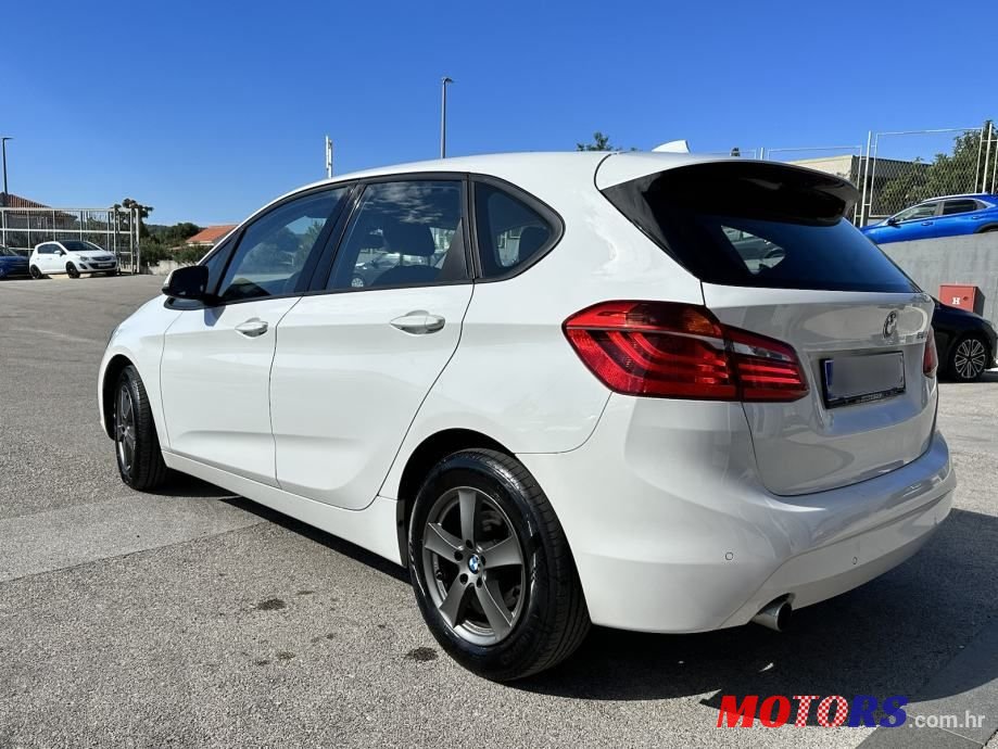 2016' BMW Serija 2 218D Active Tourer photo #5