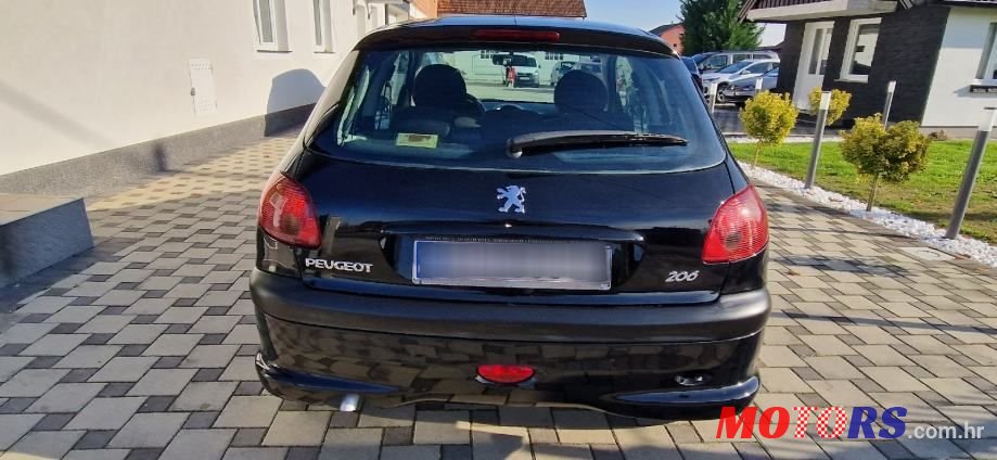 2009' Peugeot 206 1,4 photo #3