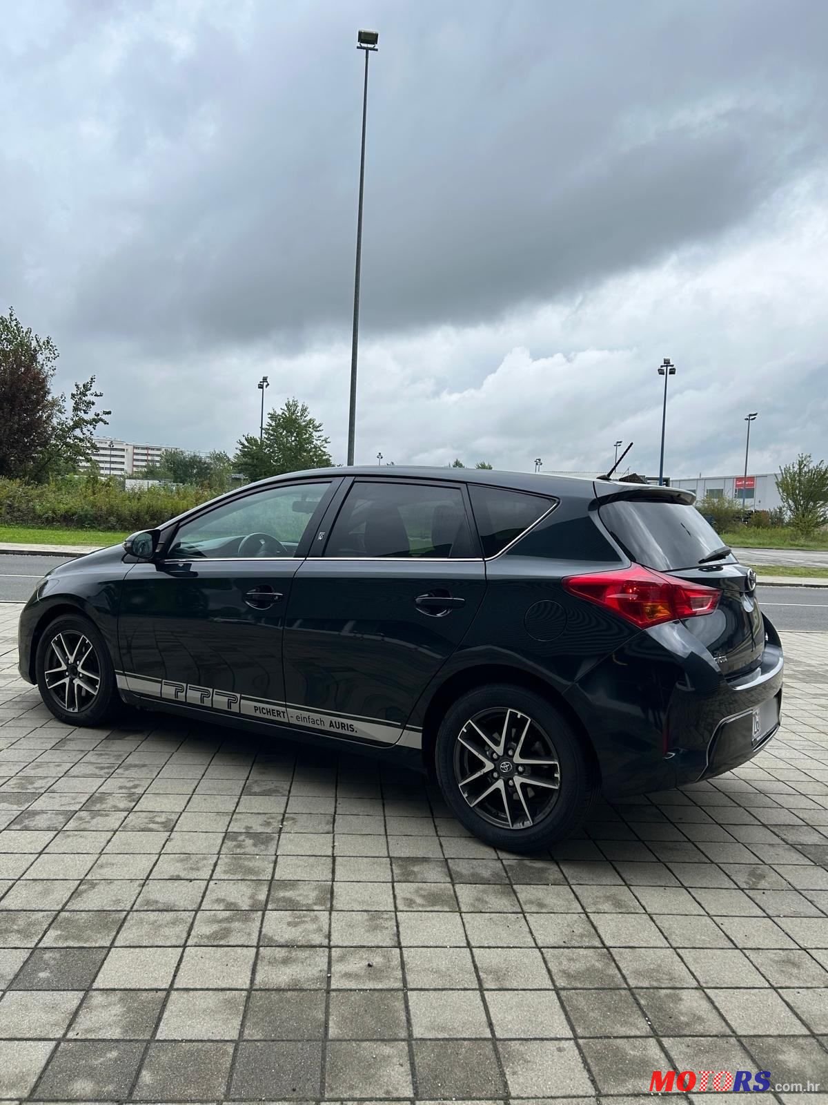 2014' Toyota Auris 2,0 D-4D photo #5