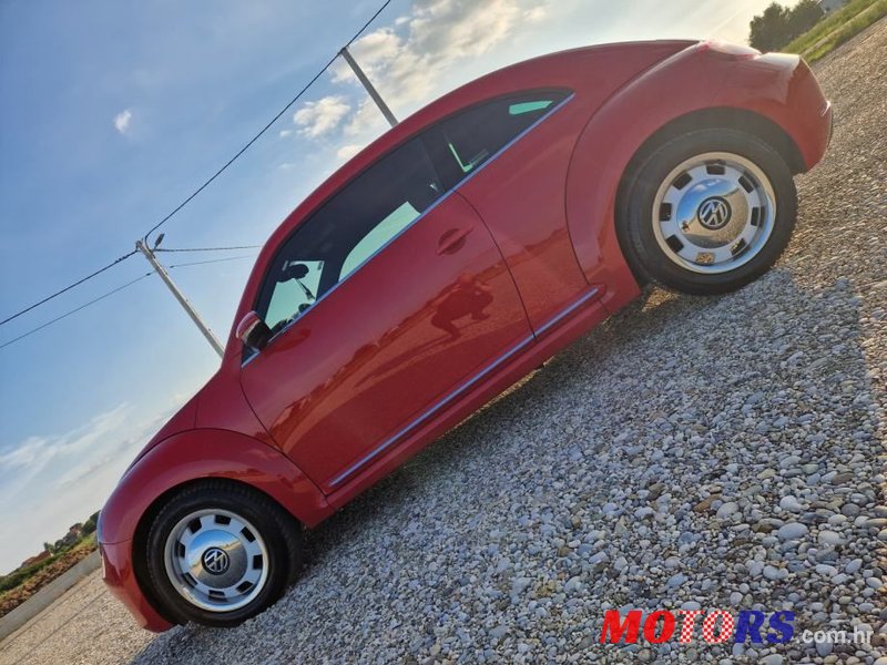 2012' Volkswagen Beetle 1,6 Tdi photo #4