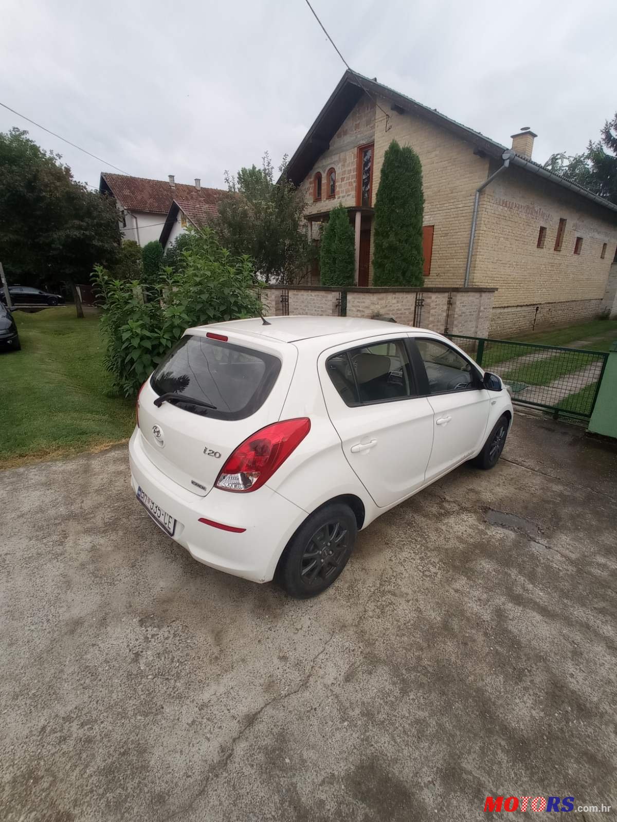 2013' Hyundai i20 photo #5