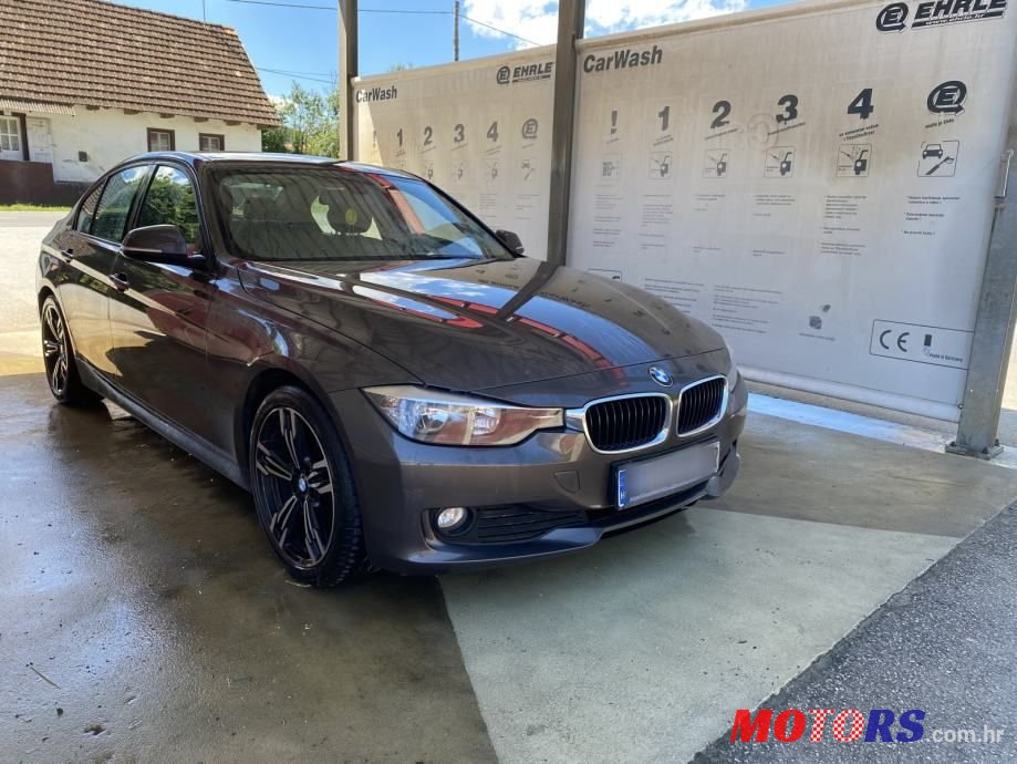 2013' BMW Serija 3 320D photo #6