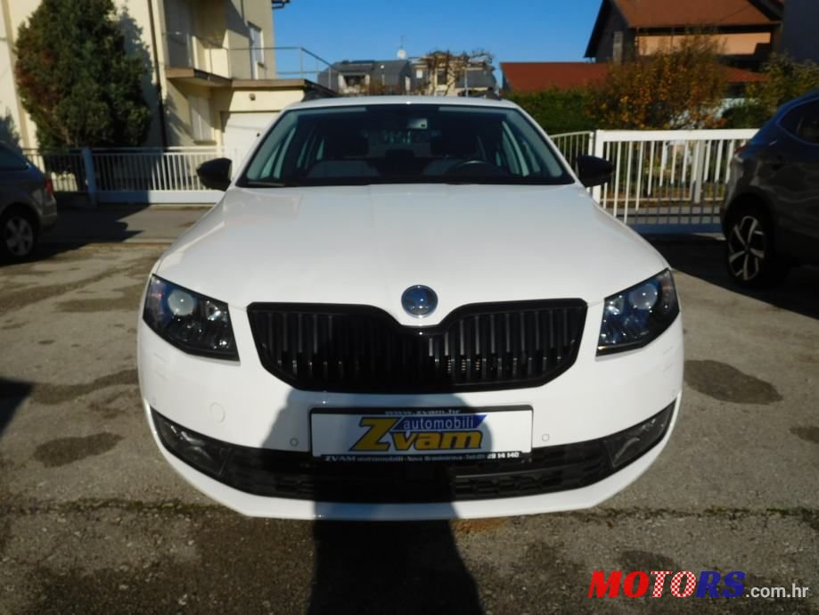 2014' Skoda Octavia Combi photo #2