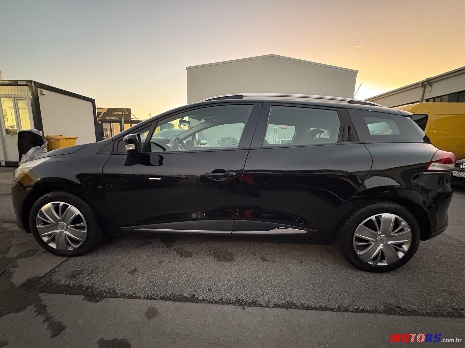 2015' Renault Clio Dci 90 photo #4