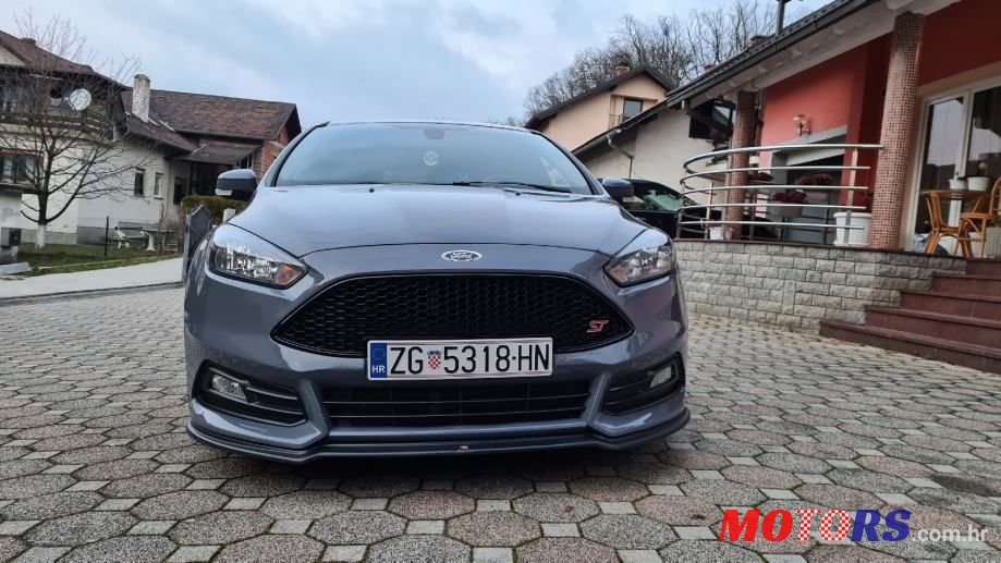 2017' Ford Focus 2,0 Tdci photo #2