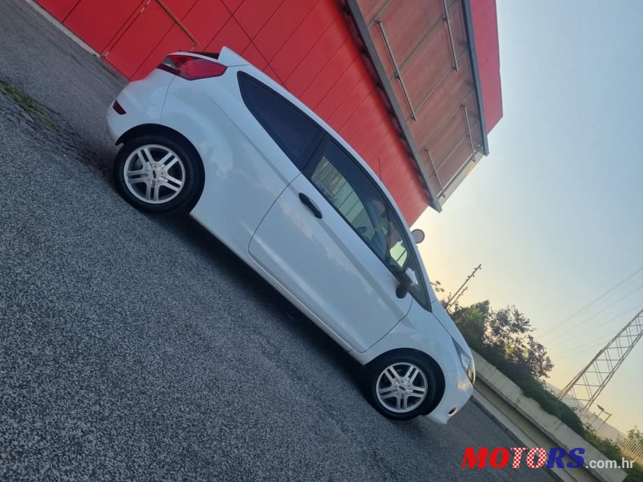 2013' Ford Fiesta 1,4 photo #6