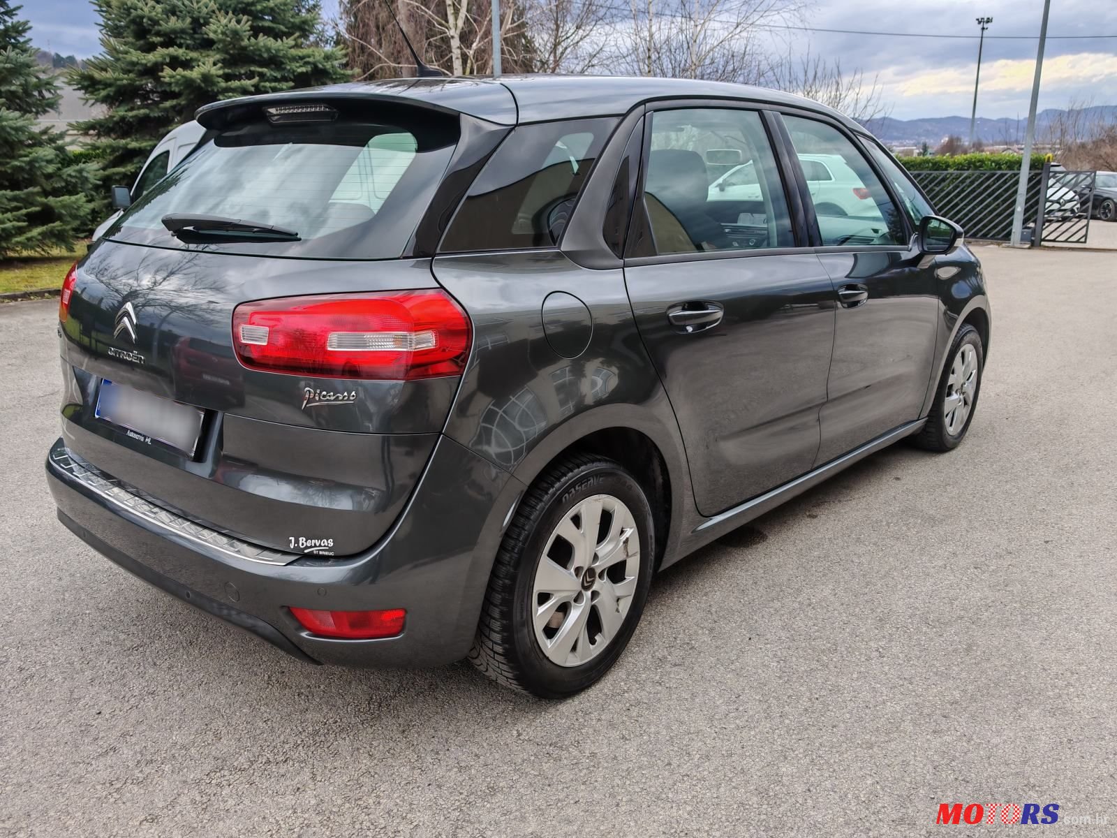 2016' Citroen C4 Picasso Bluehdi 120 photo #4