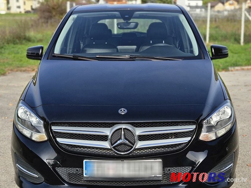 2018' Mercedes-Benz B-Klasa 180 photo #1