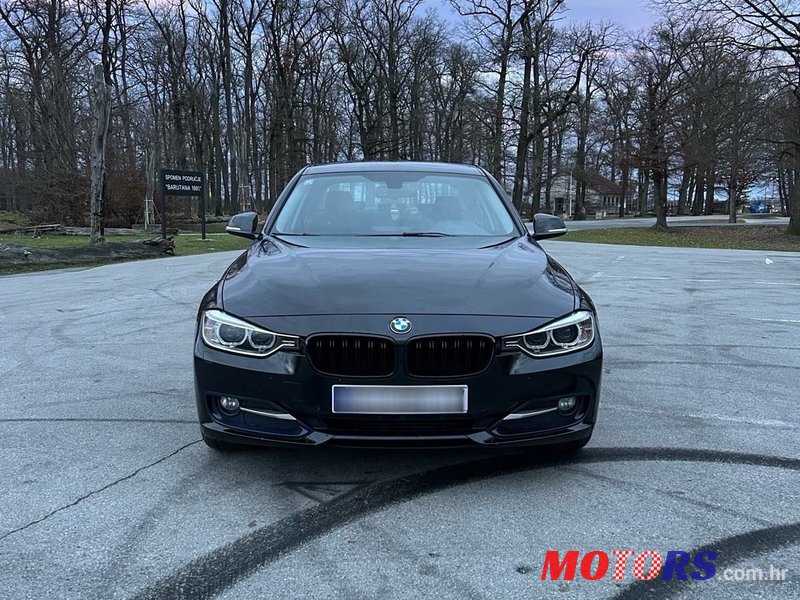 2014' BMW Serija 3 318D photo #5
