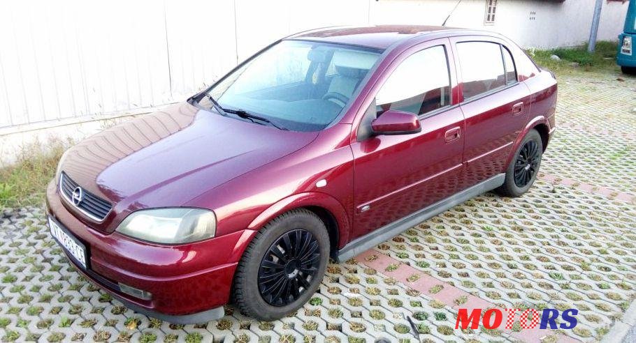 2003' Opel Astra 1,4 Plin photo #1