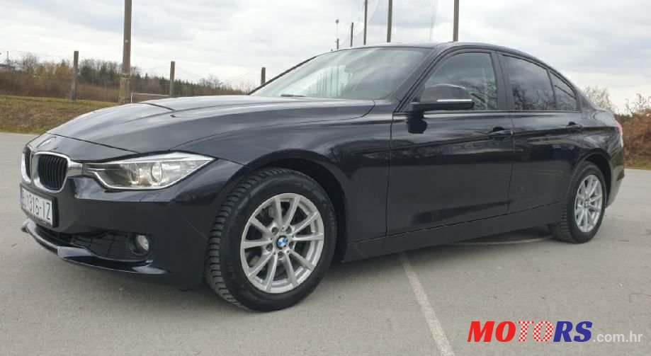 2014' BMW Serija 3 316D photo #4