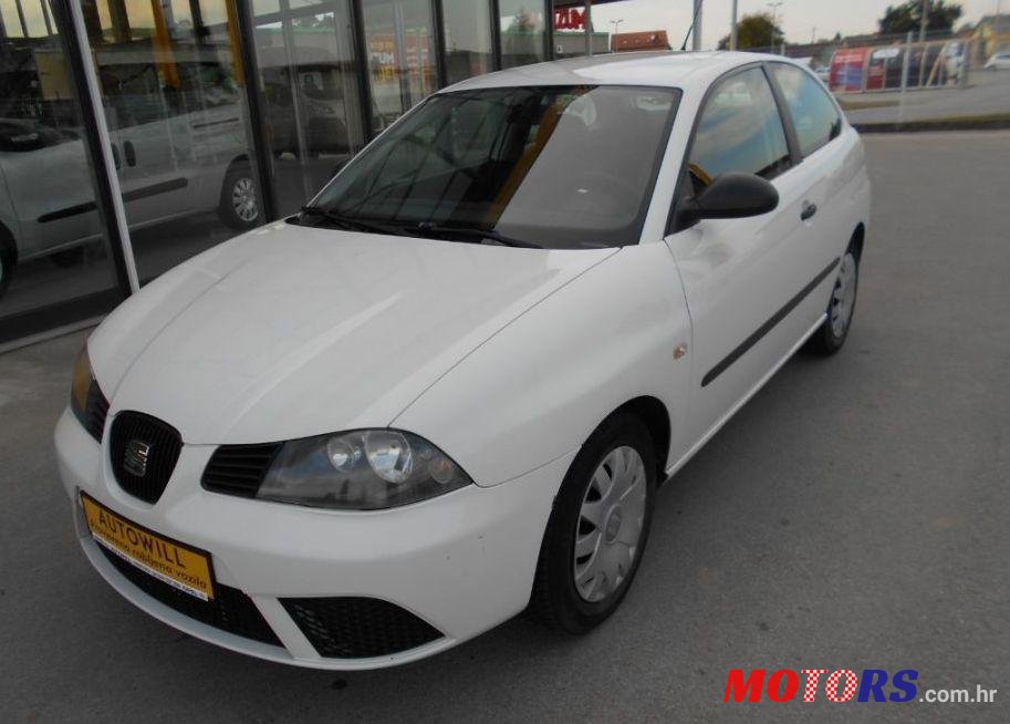 2008' SEAT Ibiza 1,2 photo #1