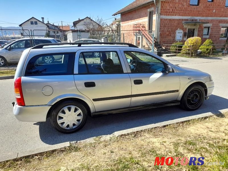 2001' Opel Astra Karavan photo #5