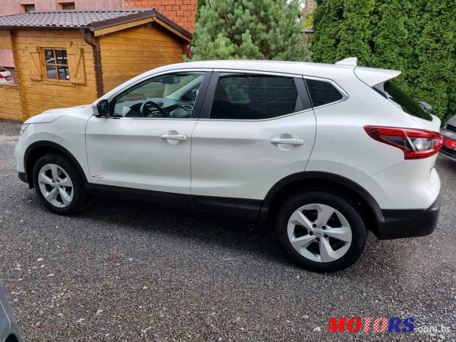 2018' Nissan Qashqai 1,2 Dig-T photo #6