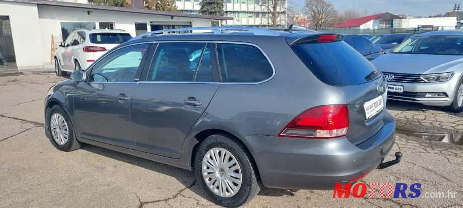2011' Volkswagen Golf 6 1,6 Tdi photo #3