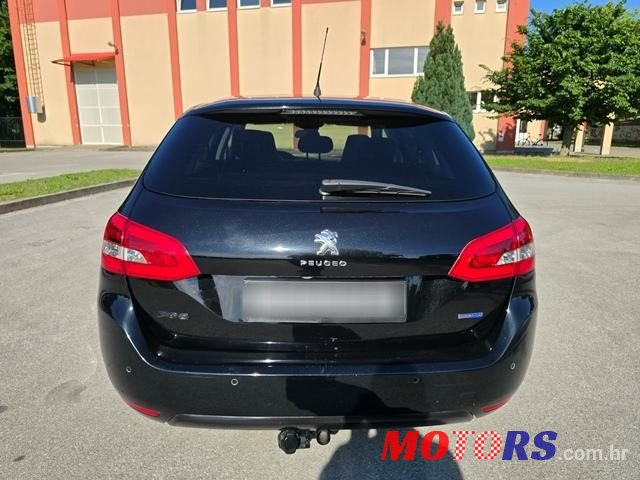 2015' Peugeot 308 Sw photo #5