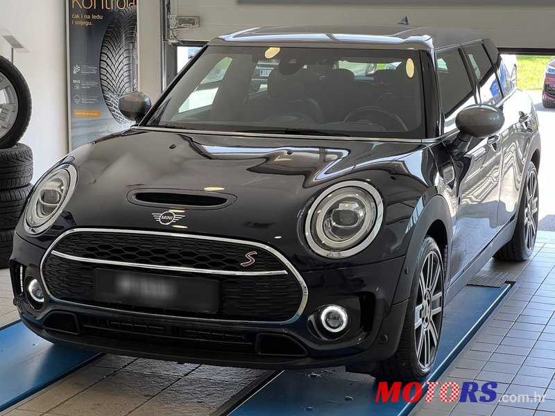 2019' MINI Clubman Cooper Sd photo #3