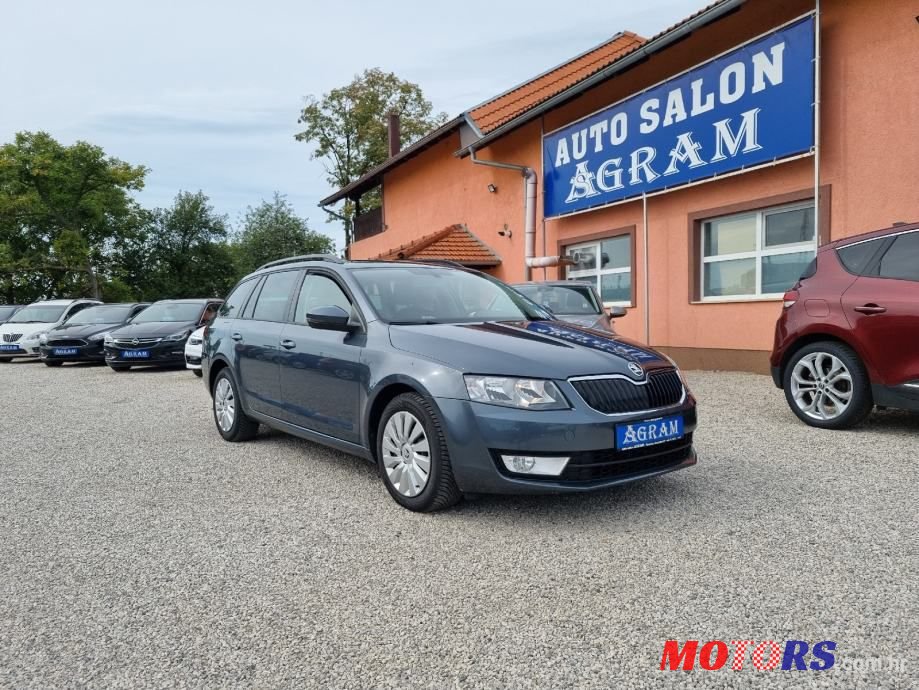 2015' Skoda Octavia Combi photo #1