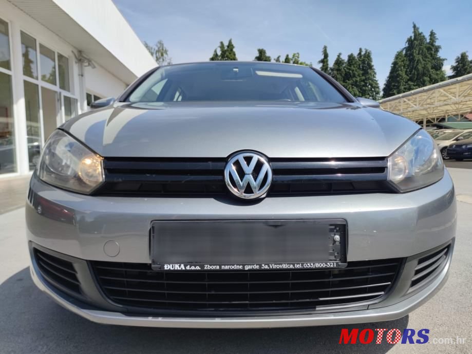 2011' Volkswagen Golf VI 1,6 Tdi photo #5