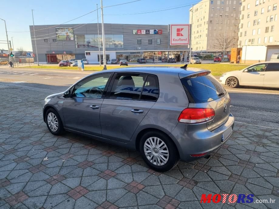 2011' Volkswagen Golf 6 1,6 Tdi photo #6