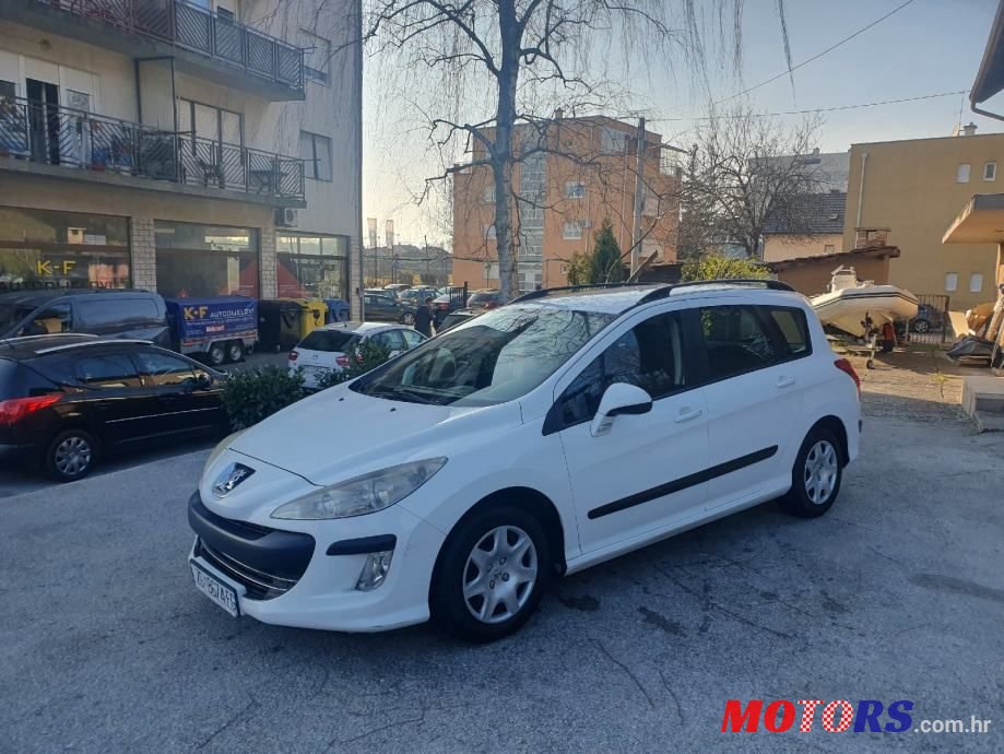 2010' Peugeot 308 Sw photo #2