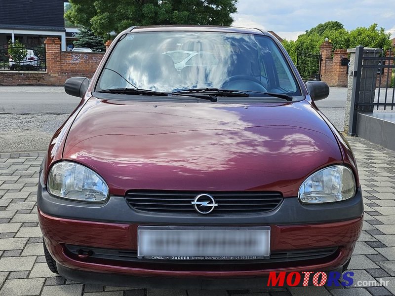 1999' Opel Corsa 1,2 I 16 V photo #2