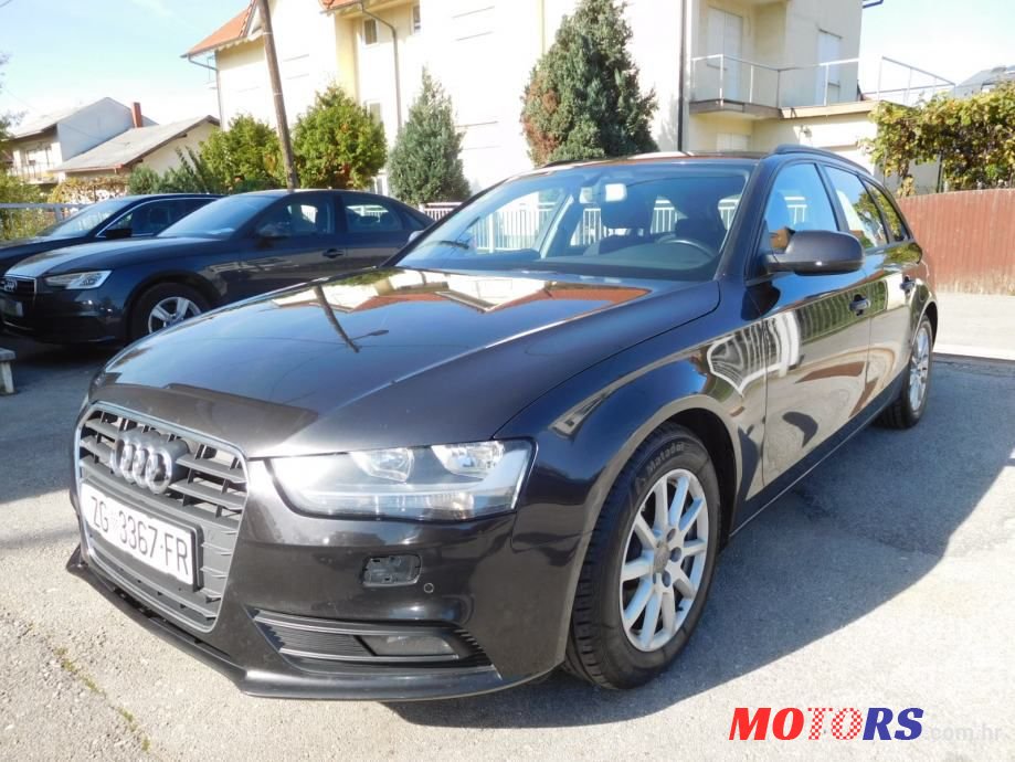 2012' Audi A4 Avant photo #3